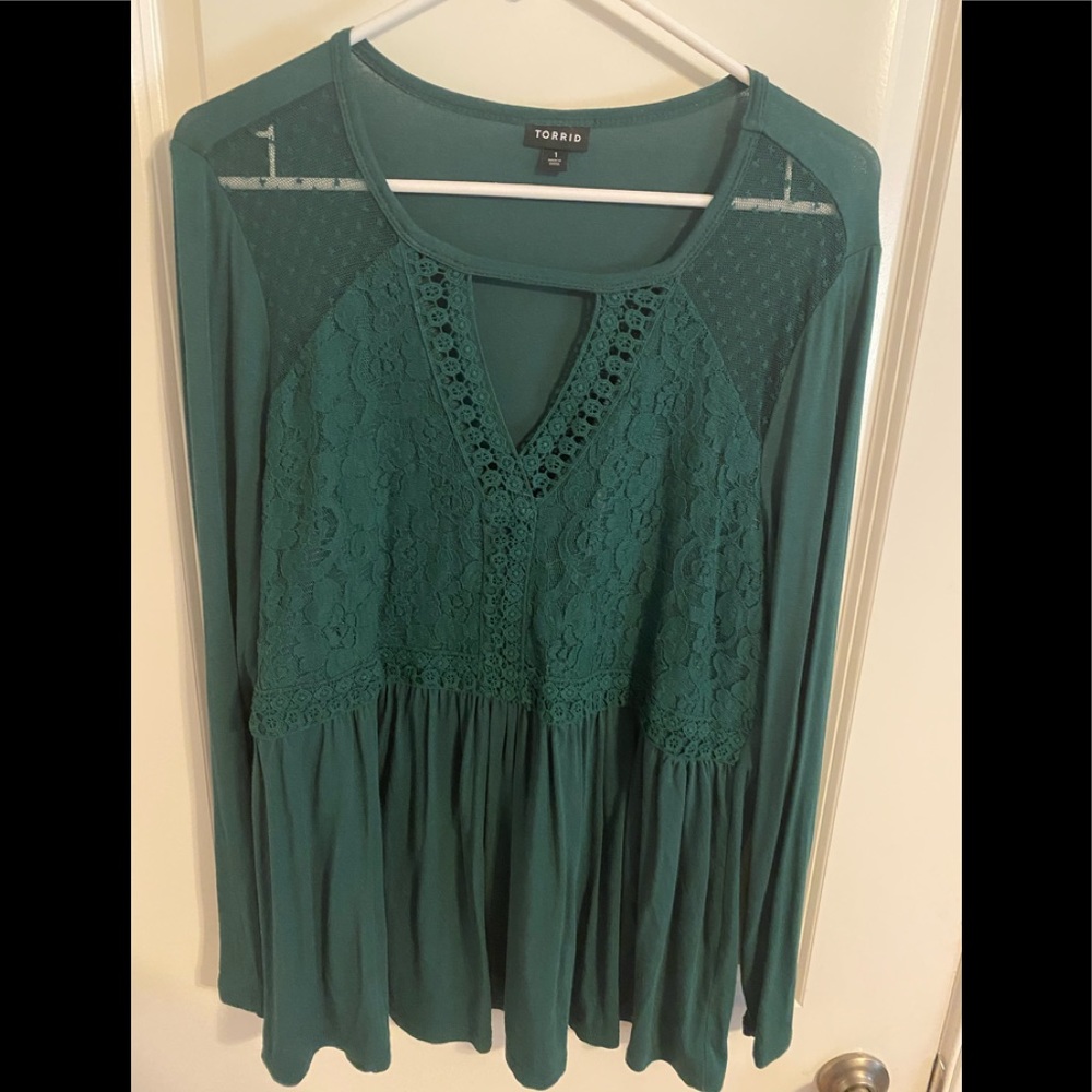 Green long sleeve tunic
